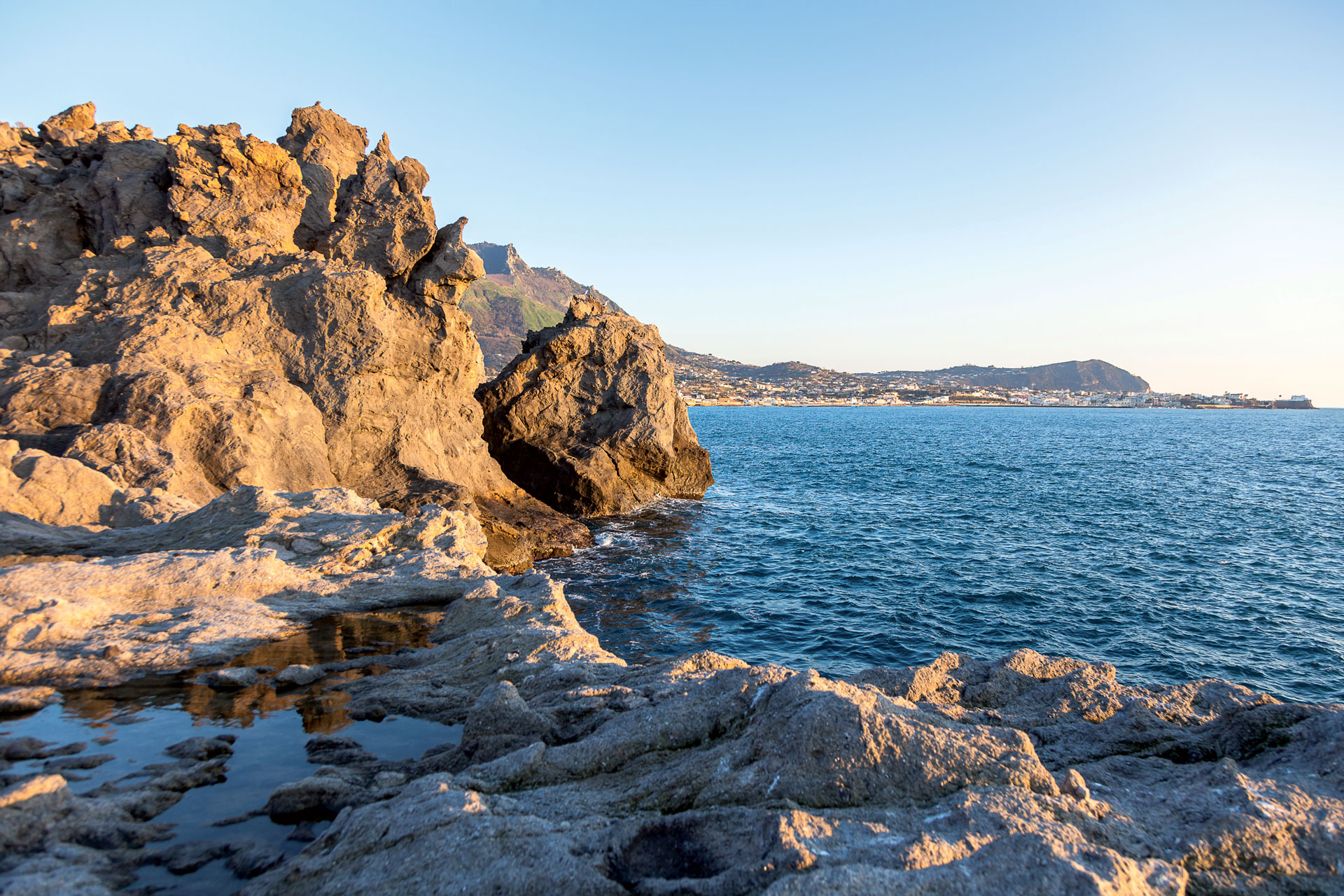 Scogliera di Zaro, Punta Caruso